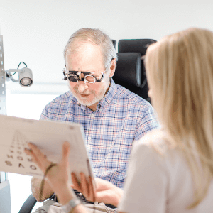 Eye-Examination-Consultation-Prague-Lens-Replacement-Abroad